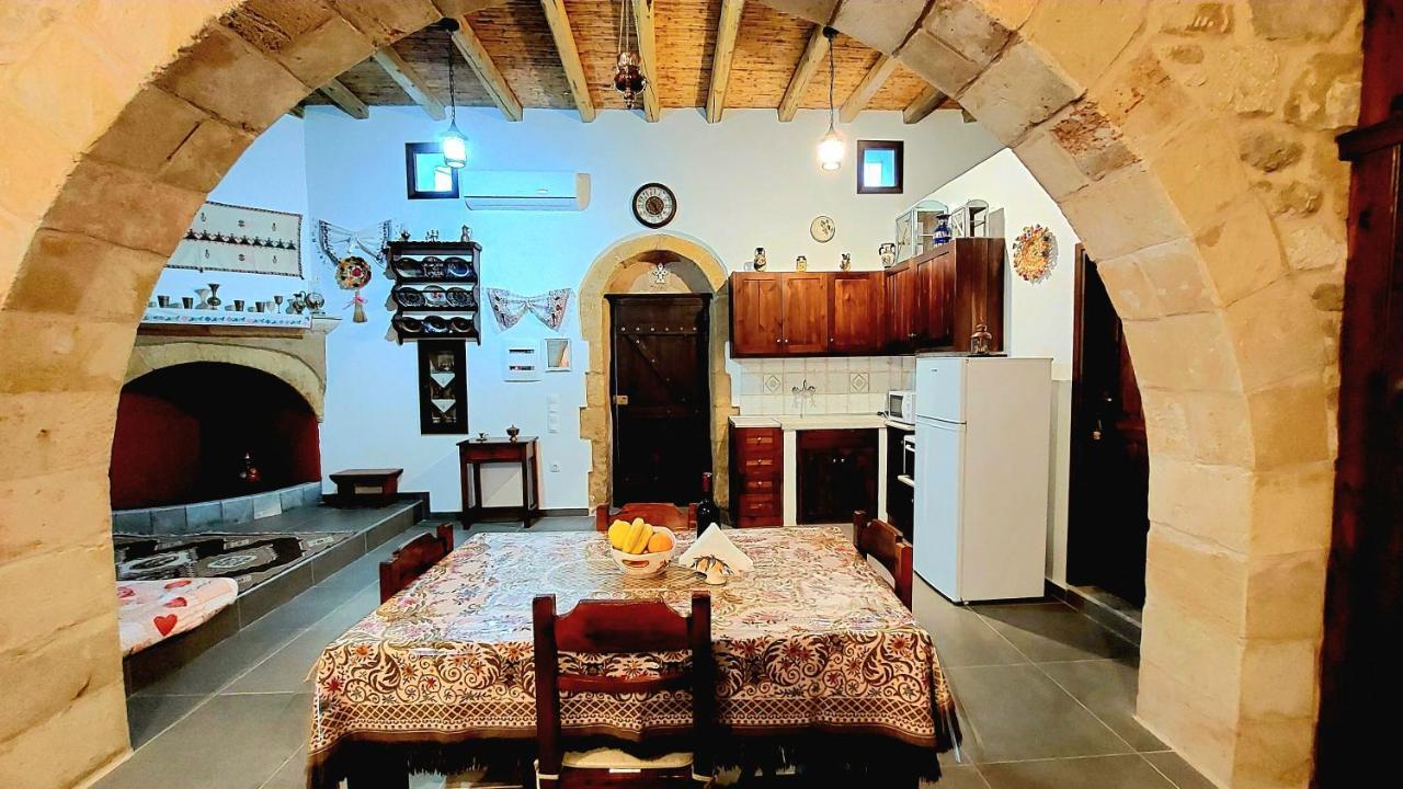 Traditional House Emmanouela Afantou Exterior photo